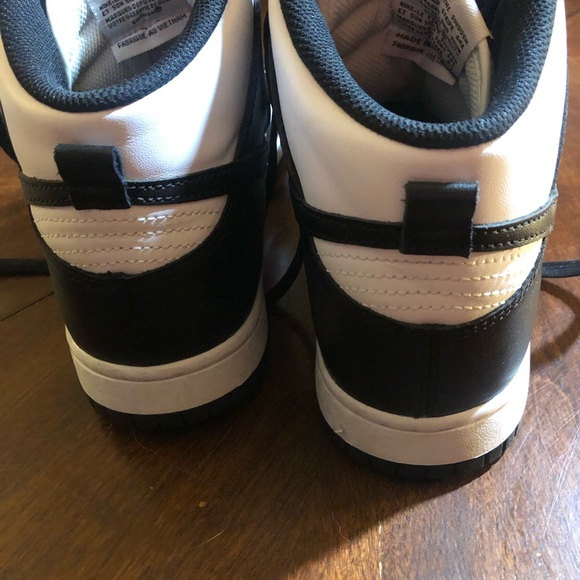 Nike Dunk High Black White Panda DD1399-105 Men’s size 9.5 Women 11 - Picture 3 of 9